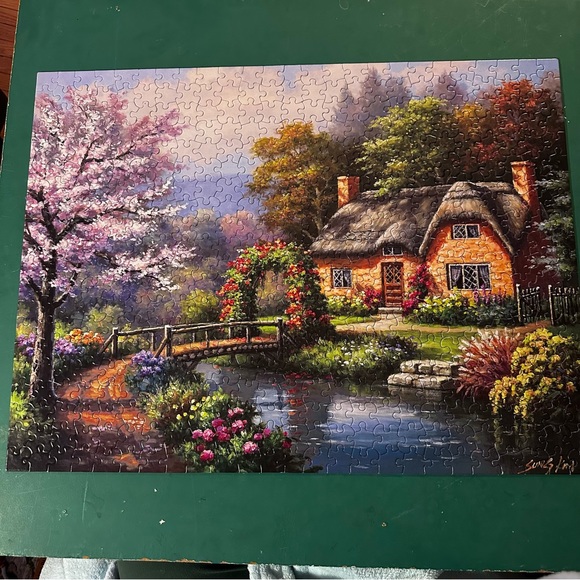 SALE!!! 500 piece puzzle English cottage #3 - Picture 4 of 10